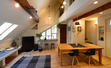 ���r���O